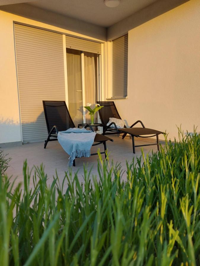 Apartment Fiorella Poreč Exterior foto
